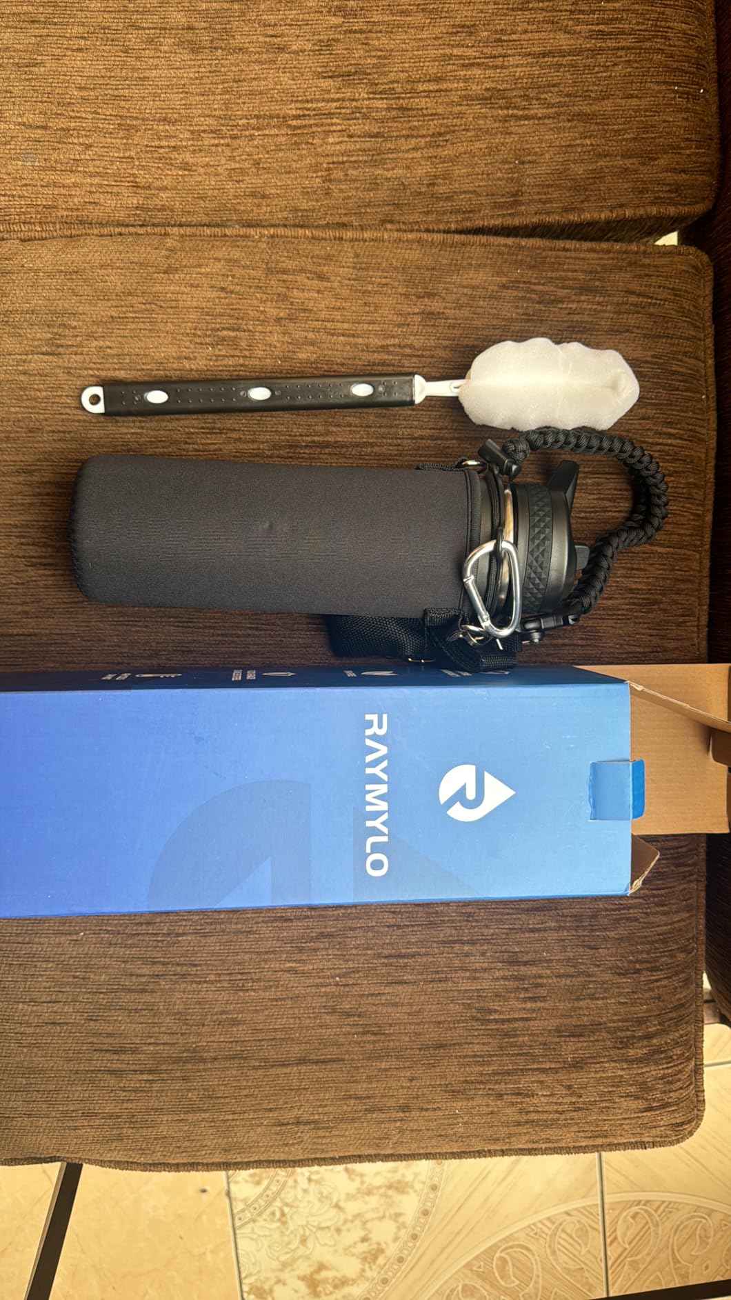 Insulated Water Bottle 64 oz, Triple Wall Vacuum Stainless Steel (Cold for 48 Hrs), Leak Proof & Non-BPA, Half Gallon Water Flask Jug with Paracord Handle & Straw Spout Lids, Magic Black customer photo 2