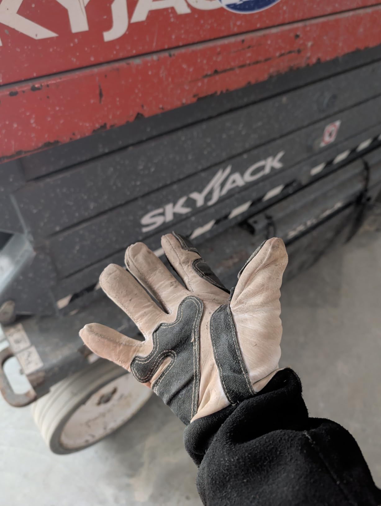 ARCCAPTAIN Tig Welding Gloves: Premium Goatskin Grain Leather, Dexterity, Comfort, Duralble Tig Gloves for Work Protection customer photo 1