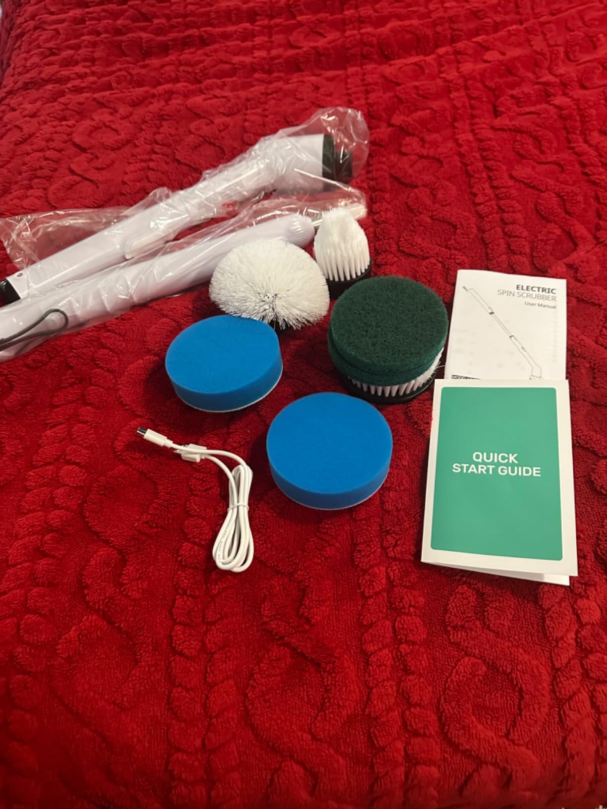 LyriFine Electric Spin Scrubber, New Full-Body IPX7 Waterproof Bathroom Cleaner Brush, Shower Scrubber with Long Handle & 2 Speed, Heads Replacement, Cleaning Supplies for Tub Shower Tile Floor customer photo 1