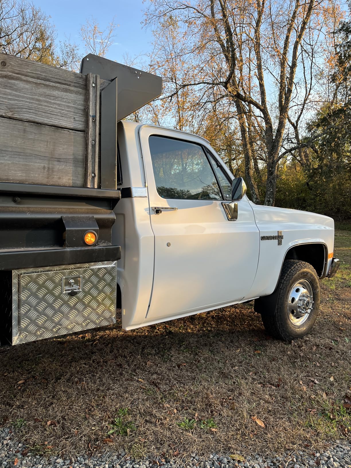 VEVOR Underbody Truck Box, 30