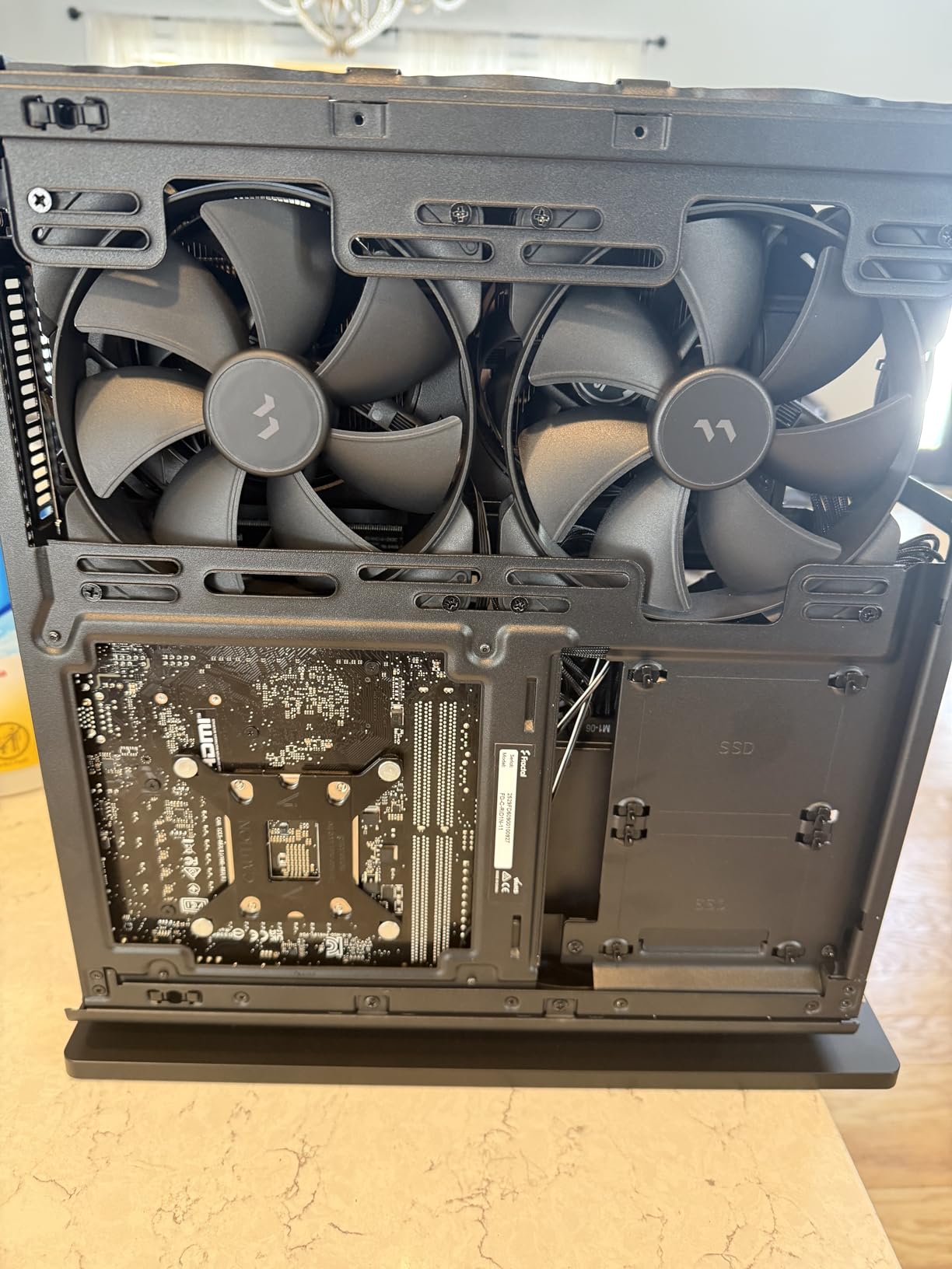 Fractal Design Ridge Black - PCIe 4.0 Riser Card Included - 2X 140mm PWM Aspect Fans Included - Type C USB - m-ITX PC Gaming Case customer photo 1