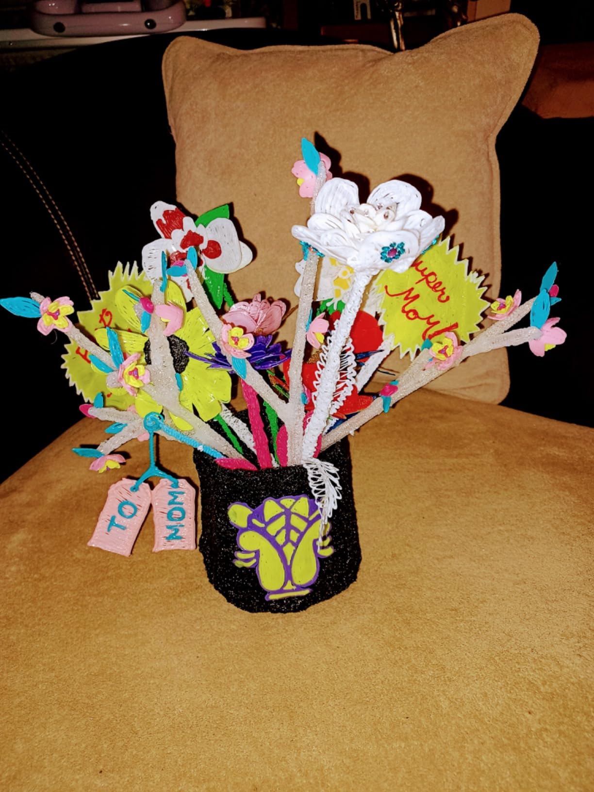 3Doodler Flow 3D Printing Pen for Teens, Adults & Creators - Black, with Free Refill Filaments, Stencil Book & Guide, 3.1 x 10.74 x 4.44 inches customer photo 2