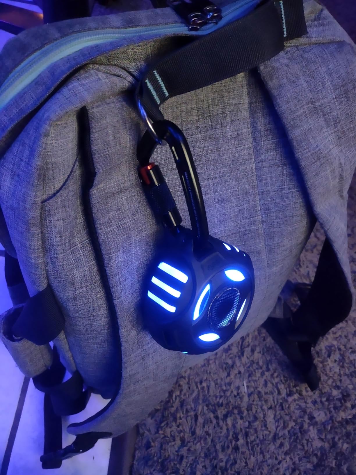 comiso Shower Bluetooth Speaker, Waterproof Bluetooth Speakers IPX7, Floating Portable Wireless Speaker with LED Light, Loud HD Sound and Bass for Travel Beach Shower, Ideal Gifts for Men and Women customer photo 2