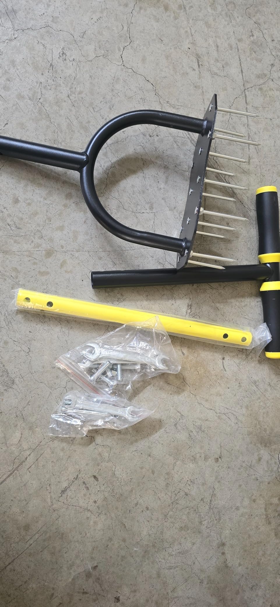 Jardineer Lawn Aerator Spike Tool, Updated 36