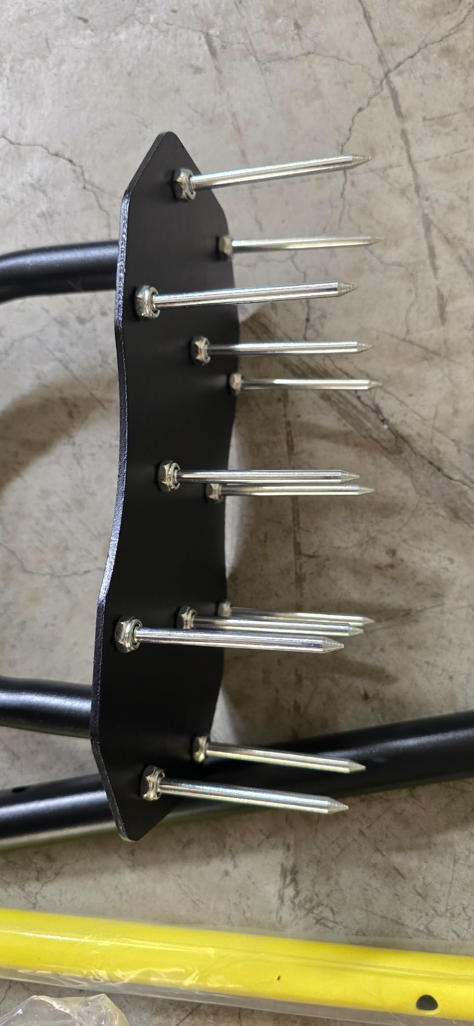 Jardineer Lawn Aerator Spike Tool, Updated 36