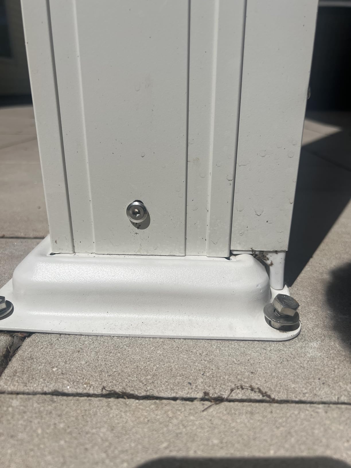 MELLCOM 12x16ft Louvered Pergola with 6-Panel Pull-Down Screen, Aluminum Pergola with Adjustable Rainproof Roof for Patio, Lawn & Garden, Dark Gray customer photo 1