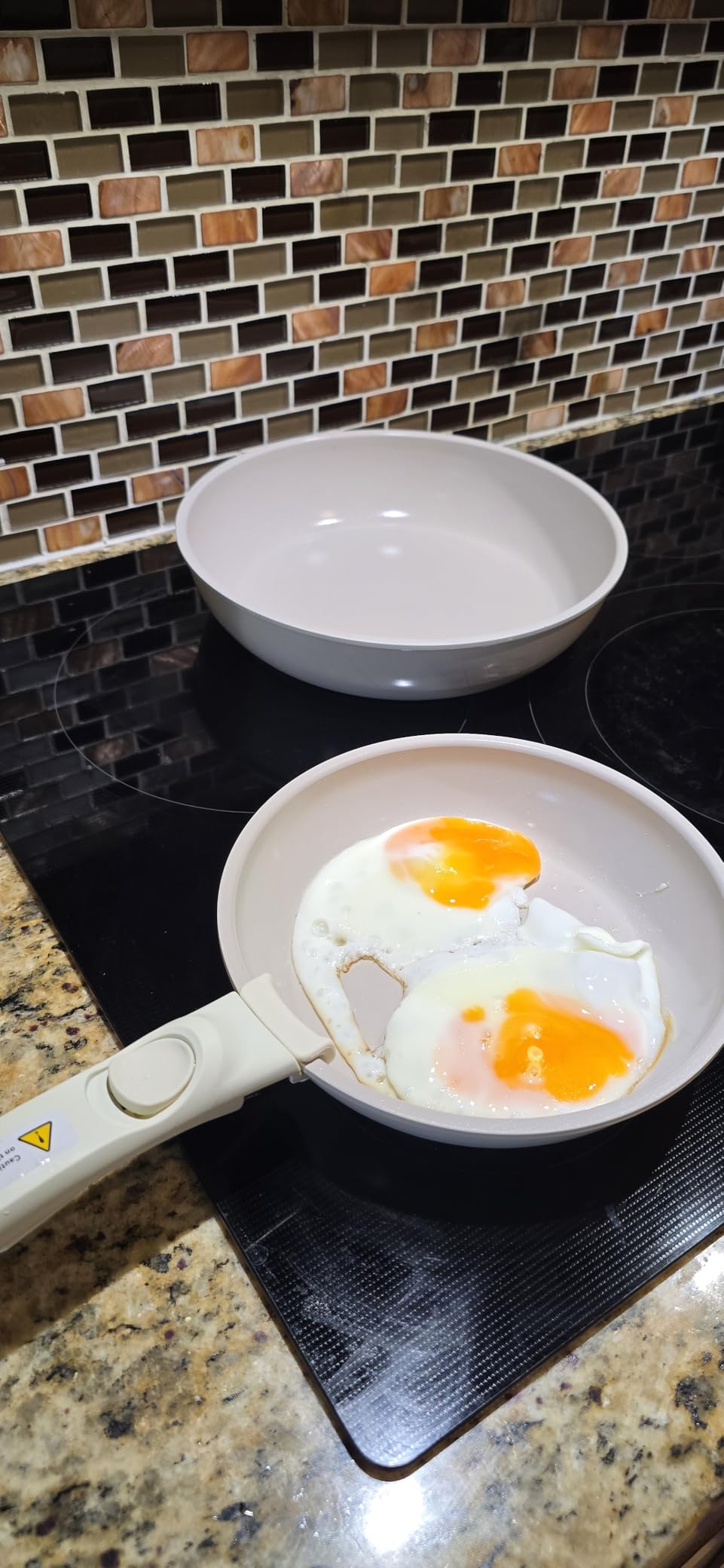 Redchef Ceramic Pots and Pans Set Non Stick, Nonstick Kitchen Cookware Sets, Non Toxic Pots and Pans Set Non Stick, PFAS PFOA & PTFE Free, Detachable Handle Pots and Pans 5 Piece, RV Cookware customer photo 2