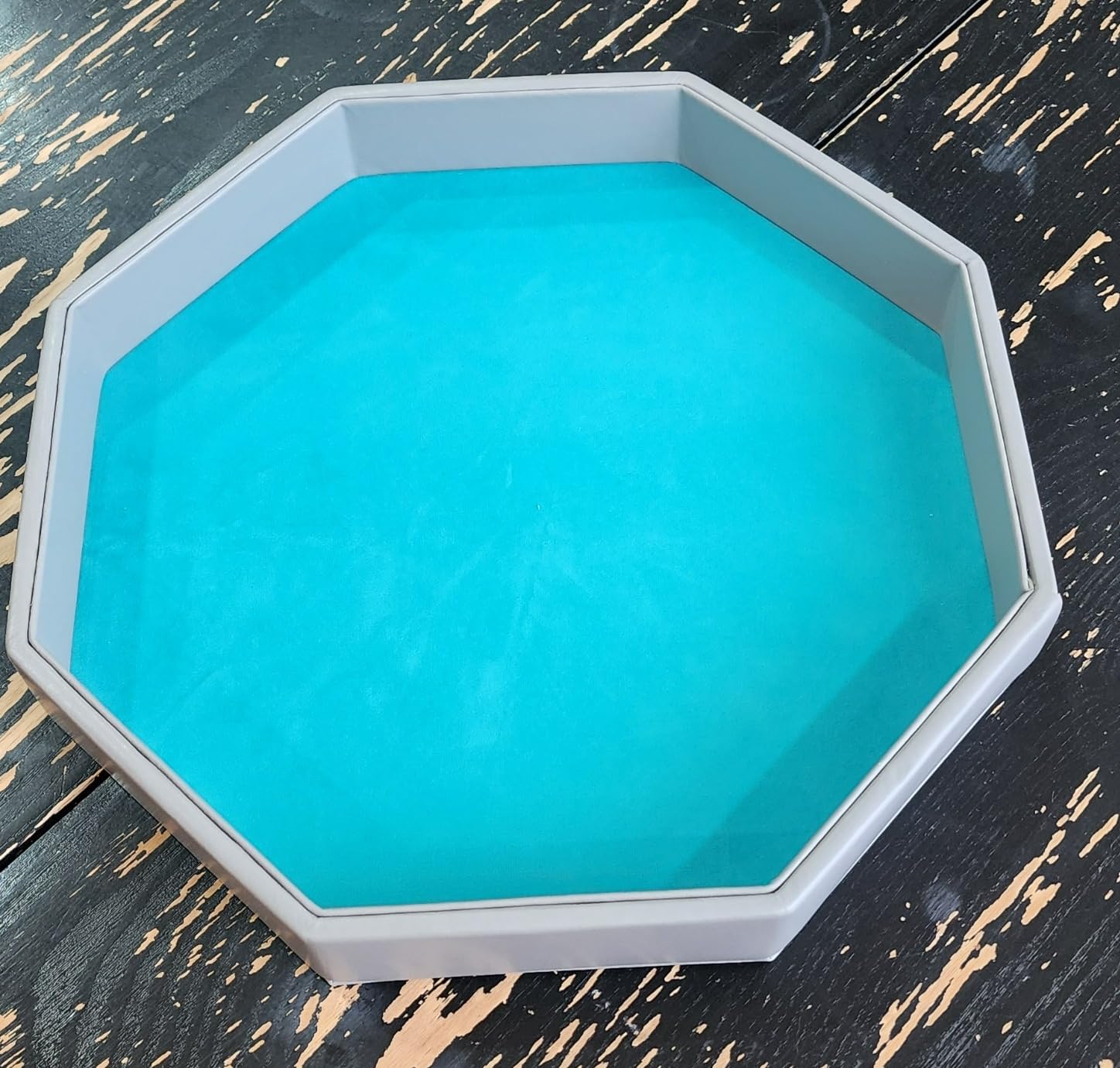 Dice Rolling Tray, Felt Lined PU Leather Octagon Dice Tray for Dungeon Crawler Games, Red customer photo 2