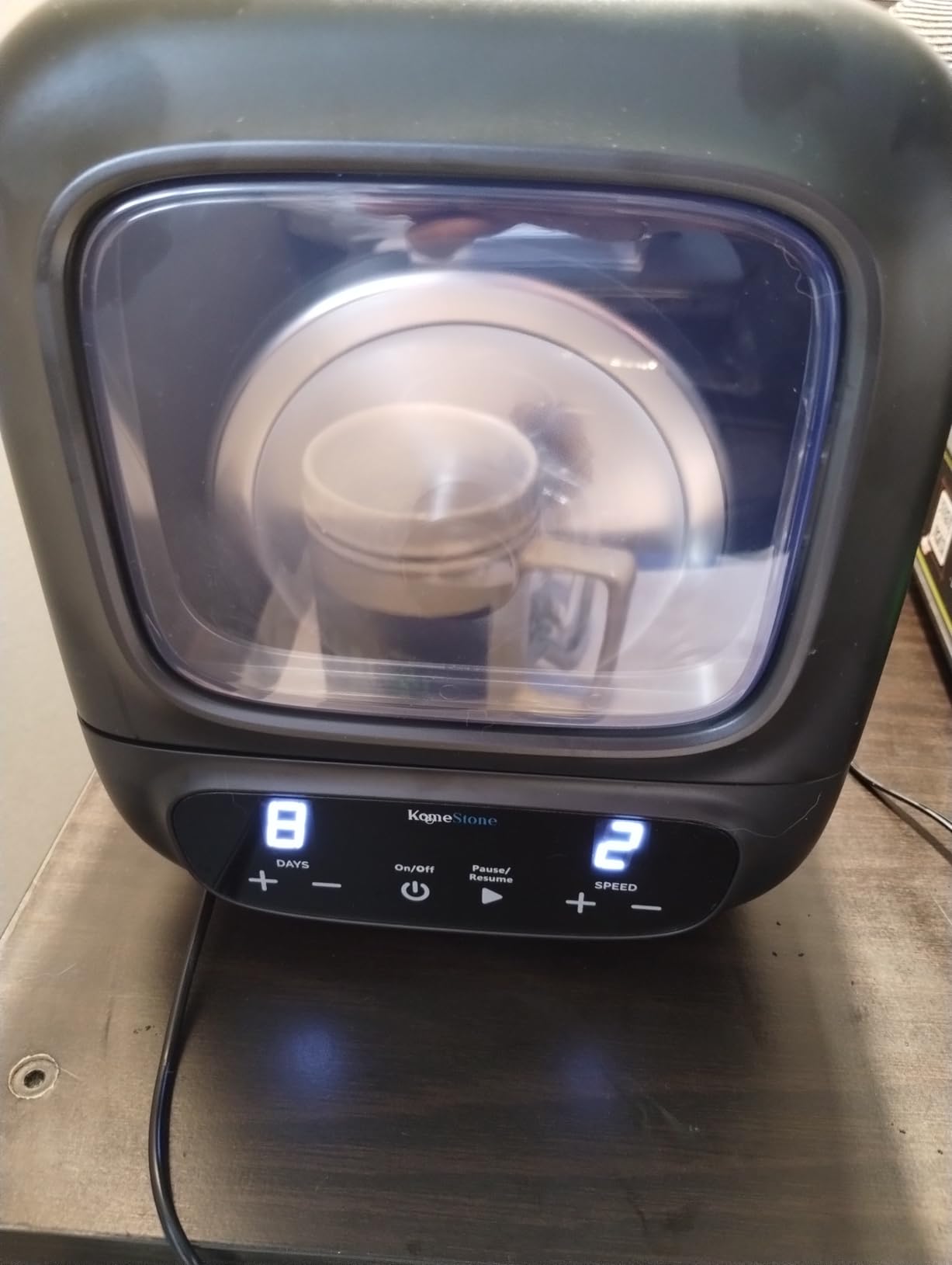 K2 Elite Professional Rock Tumbler Kit, Ultra Quiet & Cutting Edge Brushless Motor Rock Polisher for Adults & Rock Collector, Noise-Reduction, Extra Large 3 Lbs Barrel, STEM Gift for All Age customer photo 1