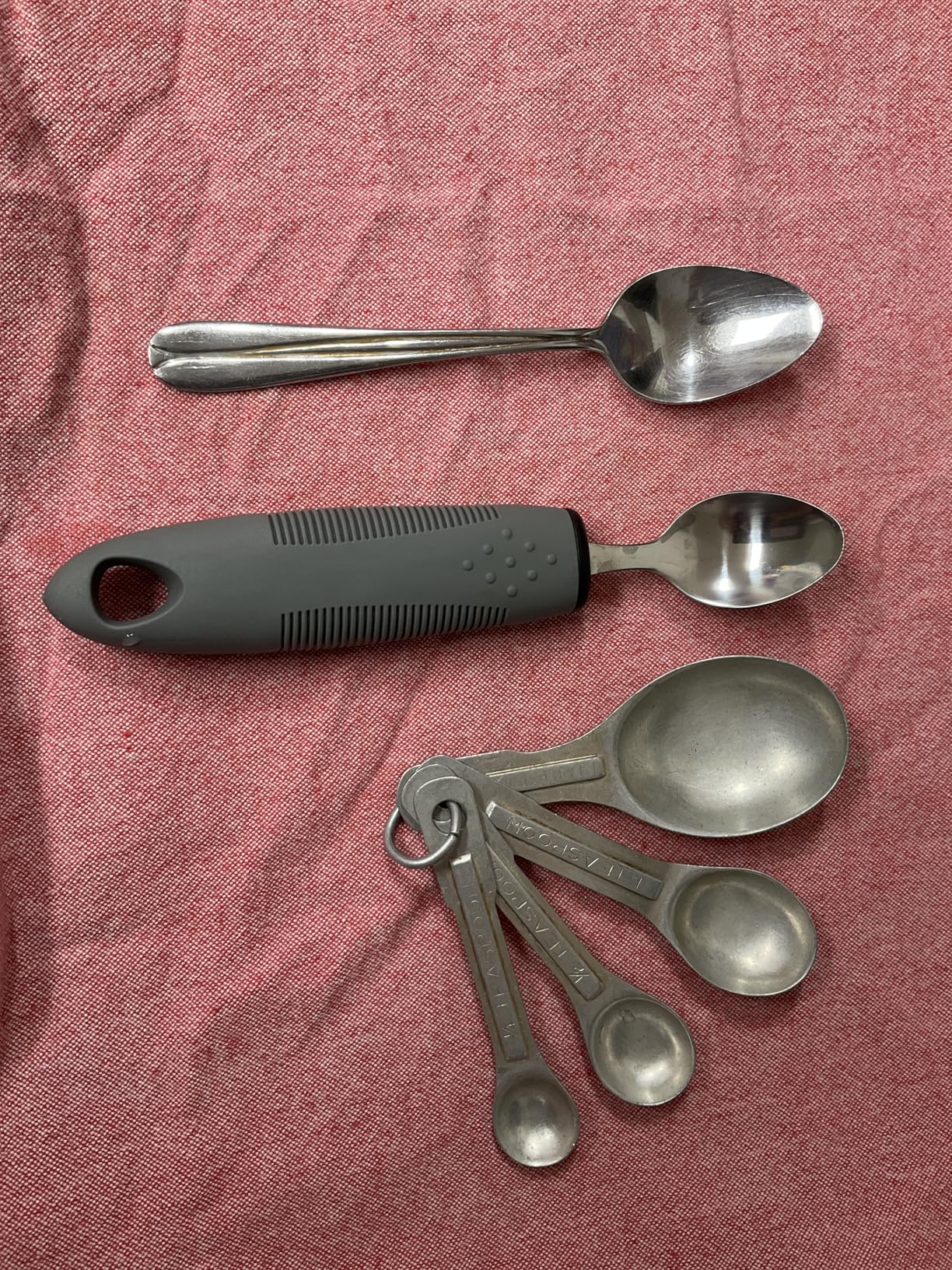 Adaptive Utensils 4pcs For Hand Tremors,Elderly, Arthritis,Parkinsons-Built Up Utensils For Adults 2.5oz Each, Silverware Set With Handle, Flatware Cutlery Set For Seniors customer photo 2