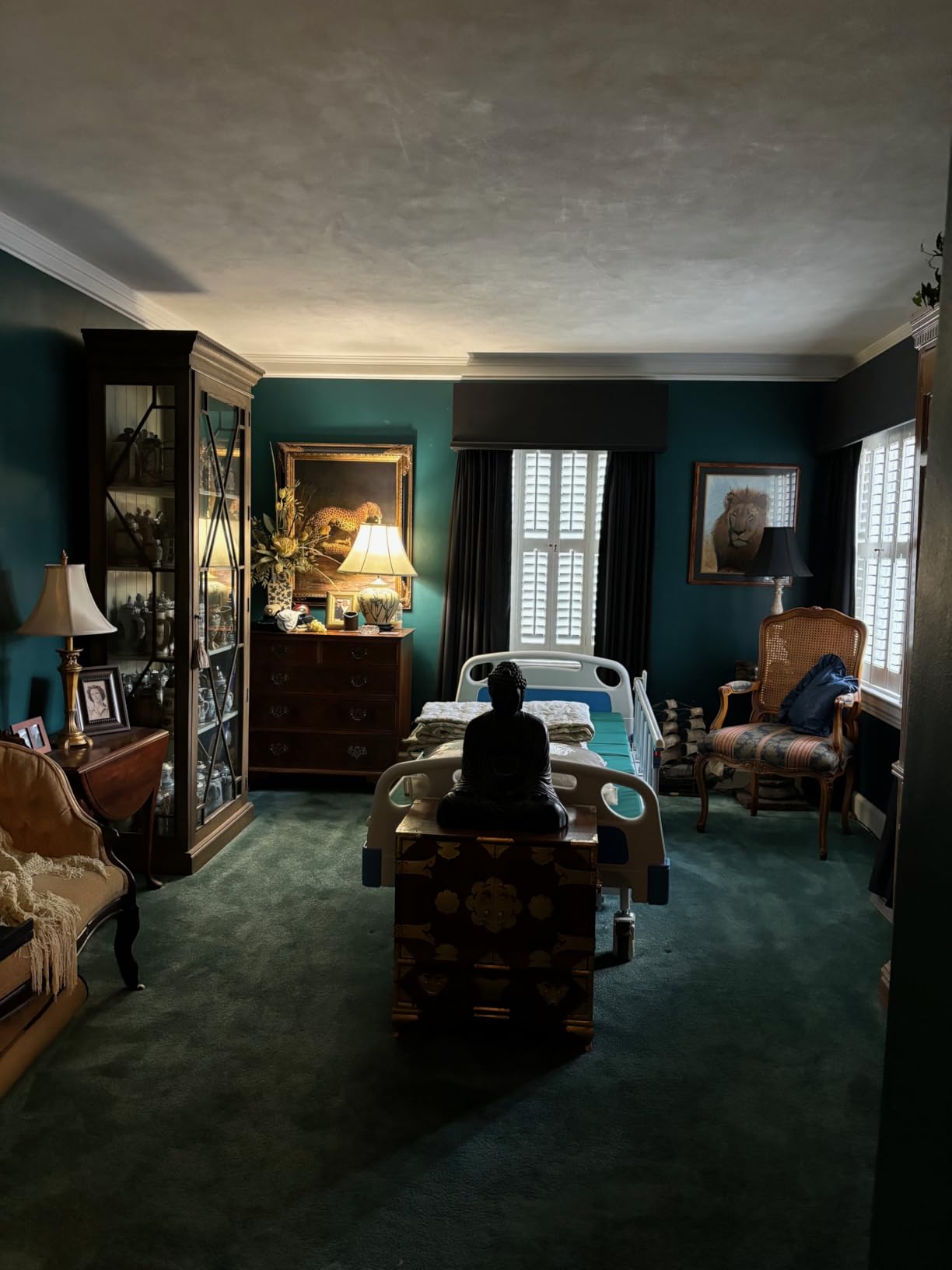 ELENKER Full Electric Hospital Bed for Home Use, ICU Medical Bed, Premium 5 Function Hospital ICU Bed with Remote Control, IV Pole, Mattress, 5-Inch Lockable Quiet Casters, Includes Sheets (2X) customer photo 2