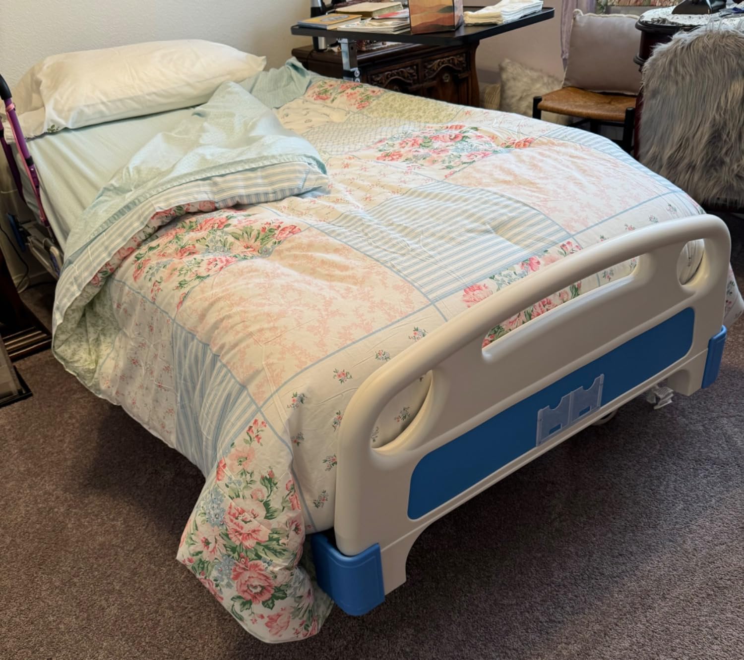 ELENKER Full Electric Hospital Bed for Home Use, ICU Medical Bed, Premium 5 Function Hospital ICU Bed with Remote Control, IV Pole, Mattress, 5-Inch Lockable Quiet Casters, Includes Sheets (2X) customer photo 1