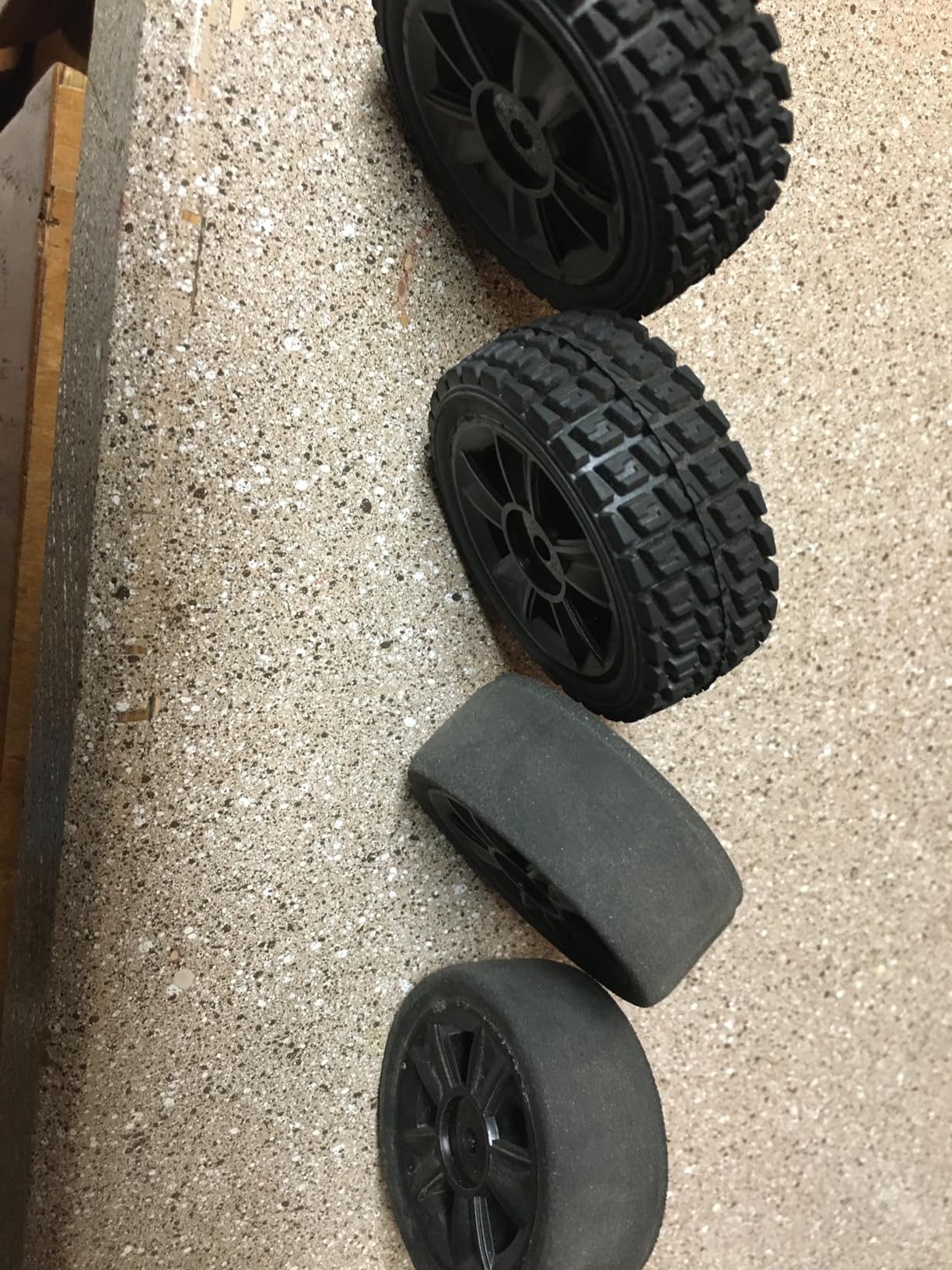 HYPER GO 14301 V3 1/14 RTR Brushless RC Drift Car with Gyro, Max 38 mph Fast RC Cars for Adults, 4WD All-Road Street Bash RC Truck, Electric Powered High Speed Drifting for Adult customer photo 1