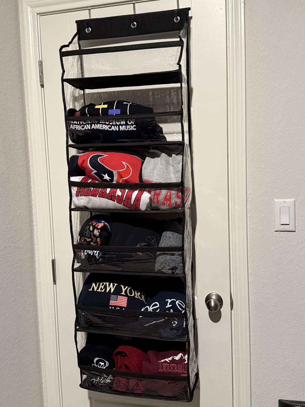 AOODA Clear Over The Door Hat Racks for Baseball Caps, Large Holds up to 72 Caps Hat Storage Organizer for Closet Wall, Deep Pockets Hanging Hat Holder with 3 Hooks, Black customer photo 1