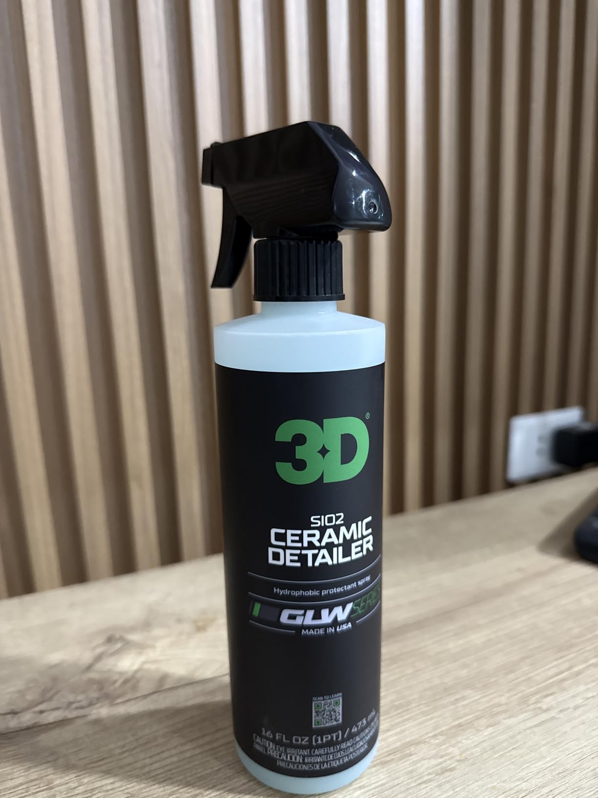 3D Ceramic Detailer, GLW Series | Hyper Gloss Finish | SiO2 Peak Hydrophobic Top Coat | Extends Life of Waxes, Sealants, Coatings | DIY Car Detailing Spray | 16 oz customer photo 2