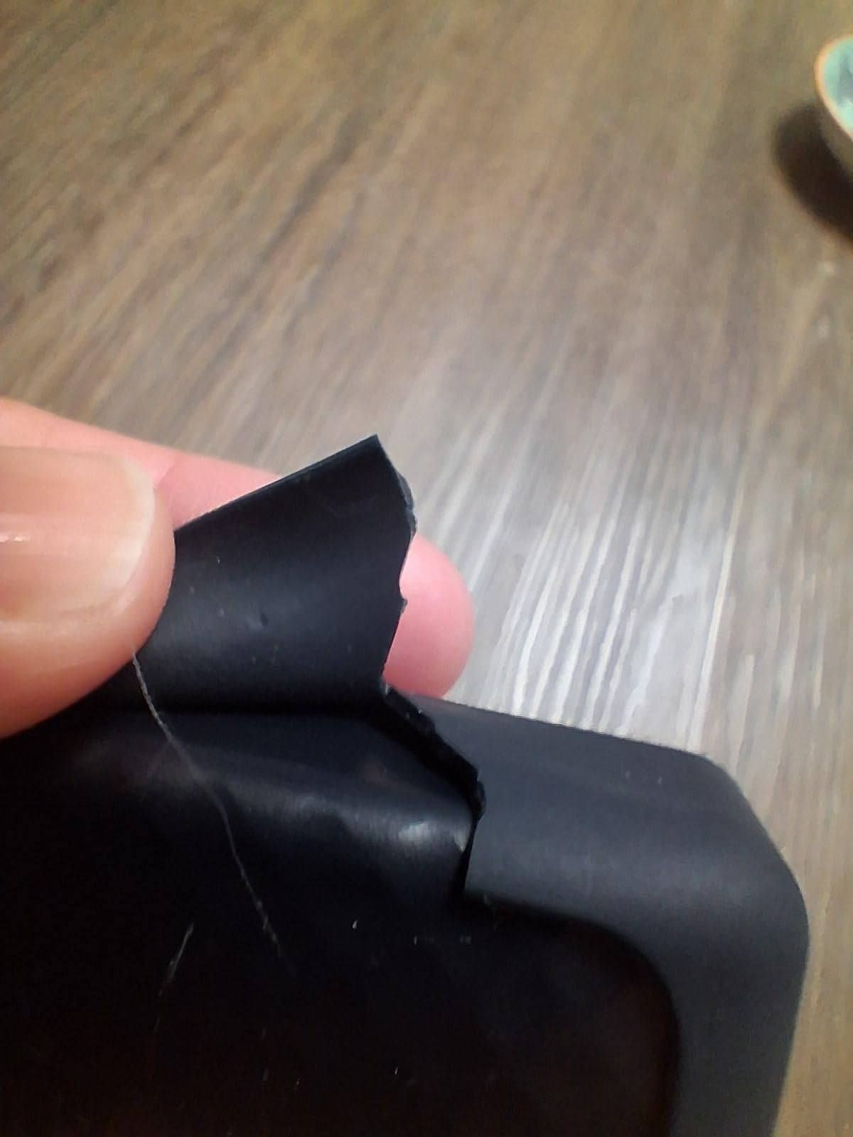 Tractive Smart Cat GPS Tracker | Real-Time Location & Wellness Monitoring for Cats 6.5 lbs+ | Territory & Location History | Up to 5-Day Battery | Breakaway Collar Included (Dark Blue) customer photo 2