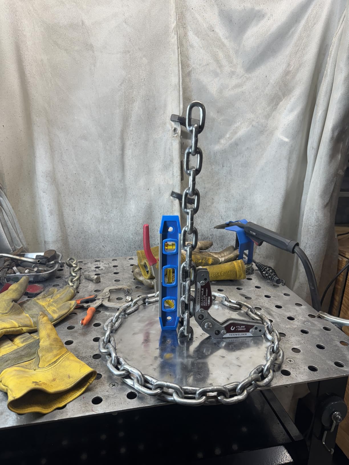 YESWELDER Adjustable Angle Welding Magnet 20-200° Magnetic Welding Holder of 77LBs Holding Power Welding Accessory customer photo 2