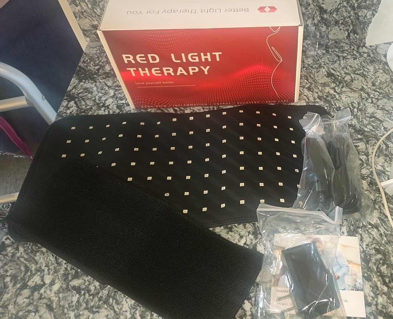 Red Light Therapy Infrared Light Therapy Pad for Body Pain NIR Deep Therapy for Back Knee Hands Feet Relief Portable 660nm 850nm Home Heating Light Therapy Wrap Belt Gift for Women Men customer photo 1