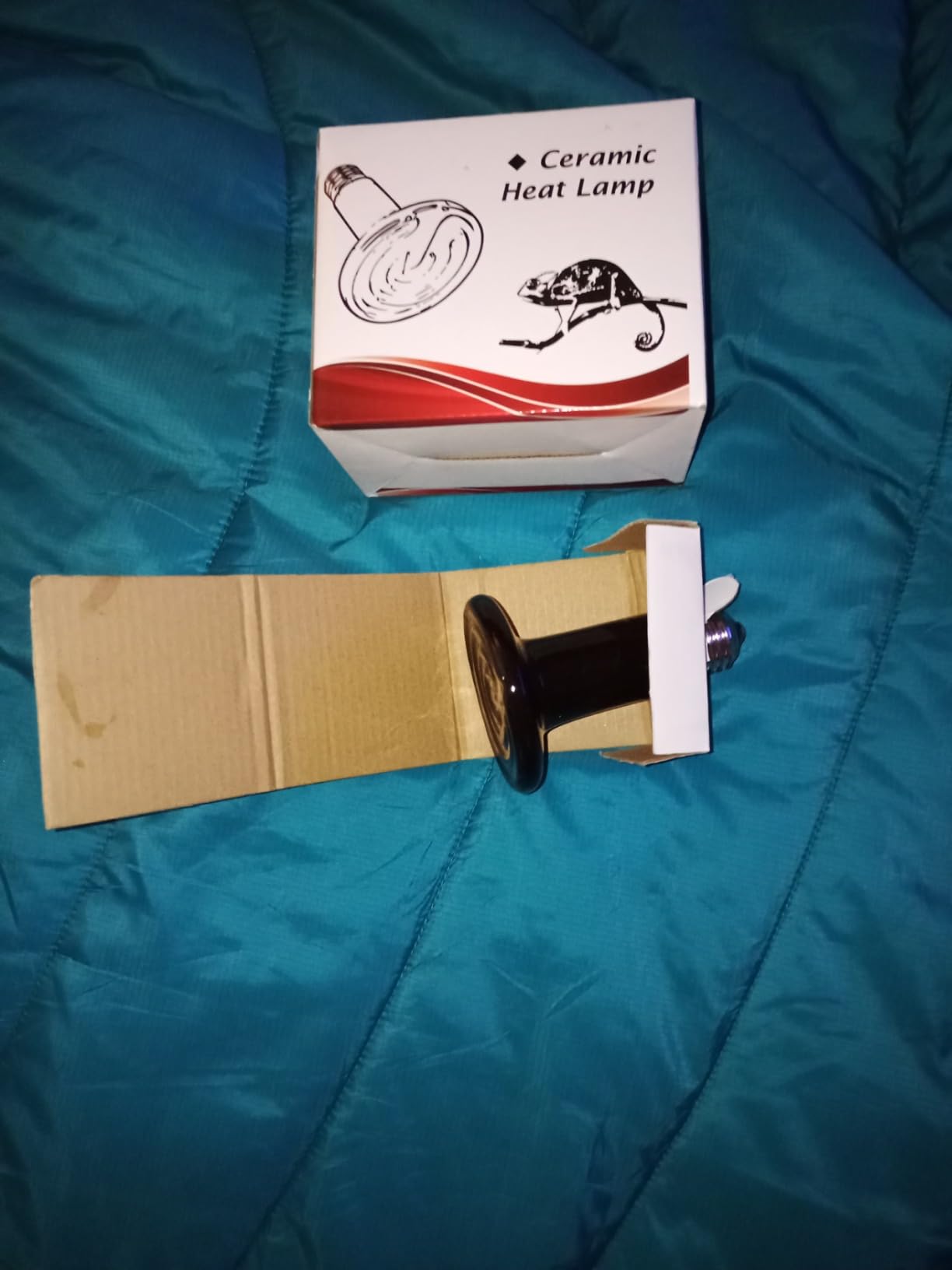 Ceramic Heat Emitter for Reptiles, 2 Pack 100W Heat Lamp Bulb, E26 Ceramic Reptile Heat Bulb Black, No Light Emitting Heat Lamp for Amphibian Pet, Heat Bulb for Bearded Dragon Turtle Snake Lizard customer photo 2