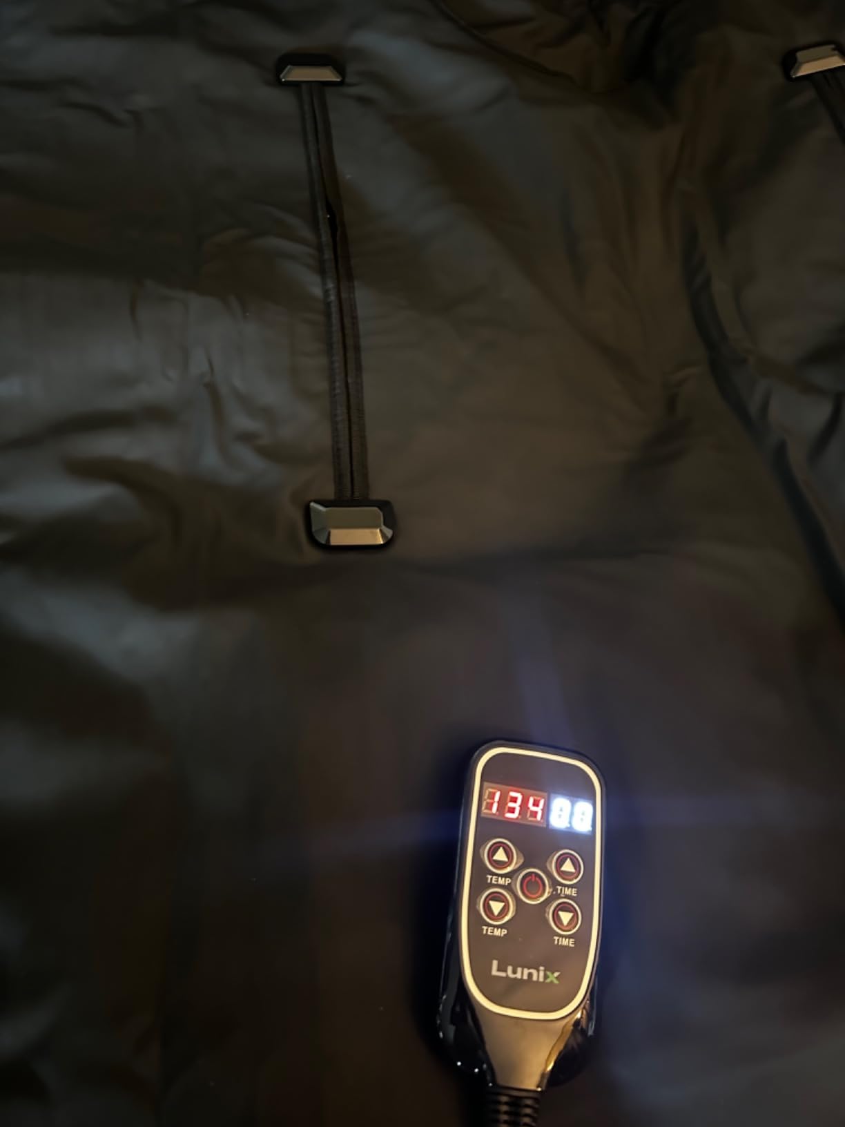 Lunix LX17 Infrared Sauna Blanket, Portable Sauna Bag for Relaxation, Detox & Stress Relief, Adjustable Heat 77-176°F, Far Infrared Blanket with Pillow, Wrap & Hot Cold Gel Pack - Jet Black customer photo 2