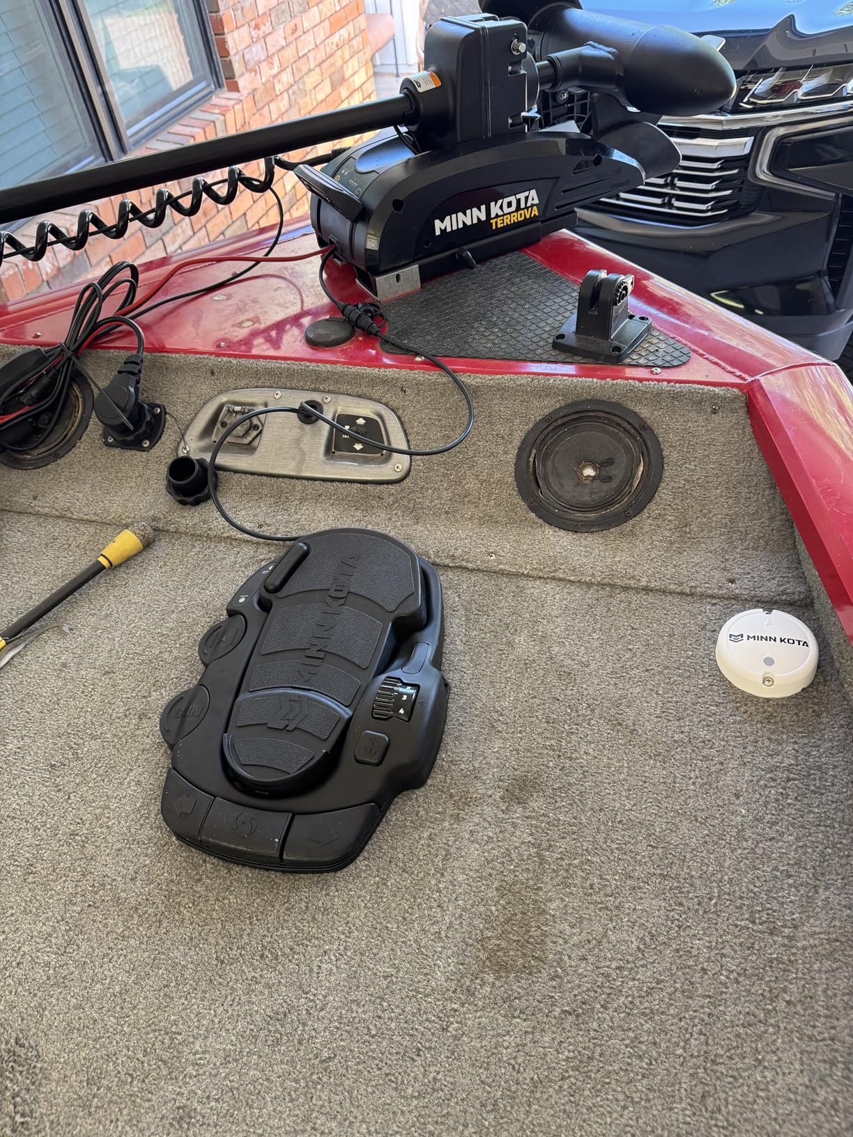 Minn Kota Terrova Bow-Mount Electric Trolling Motor with GPS, Spot-Lock, Dual Spectrum Chirp Sonar - 55 Lb. Thrust, 54 in. Shaft, Freshwater customer photo 1