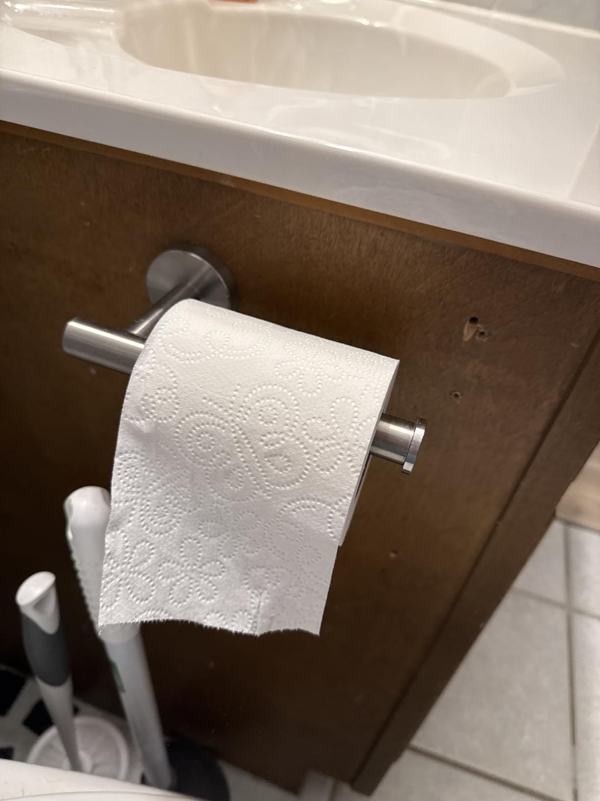 USHOWER Matte Black Bathroom Hardware Set, Modern 24-Inch Towel Bar Set Wall Mounted, Durable SUS304 Stainless Steel Bathroom Accessories Set, 4-Piece customer photo 2