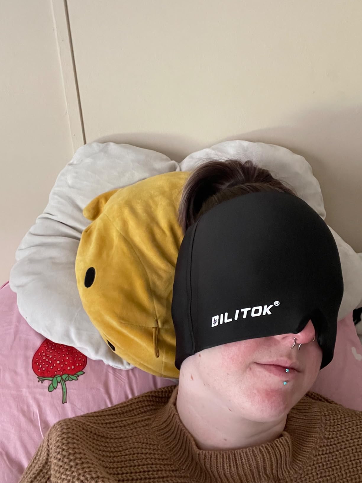 EXQUISLIFE Migraine Headache Relief Cap, Gel Ice Head Wrap, Hot and Cold Therapy, Headache Eyes Mask for Sinus, Puffy Eyes, Tension and Stress Relief (Blue) customer photo 1