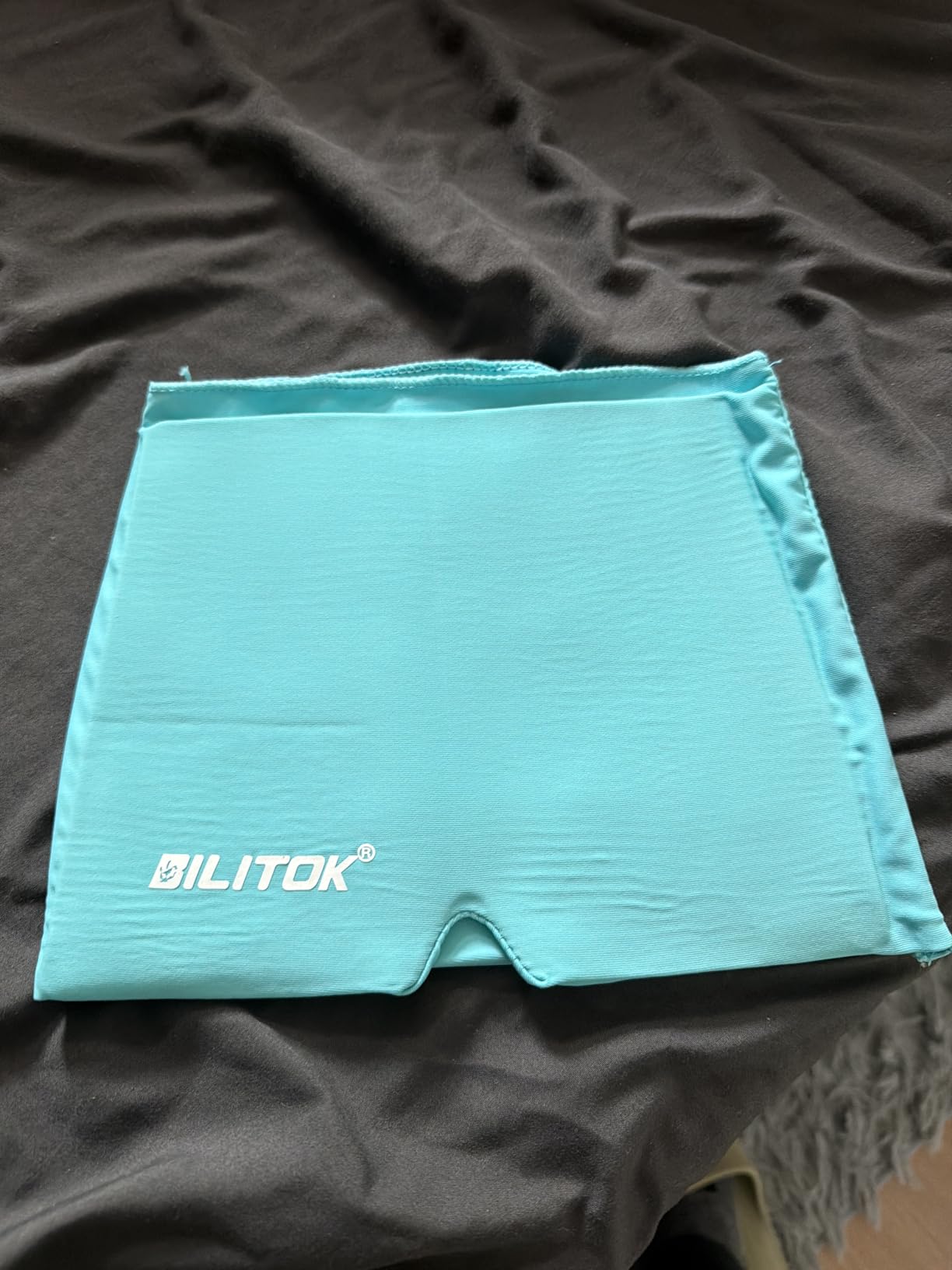 EXQUISLIFE Migraine Headache Relief Cap, Gel Ice Head Wrap, Hot and Cold Therapy, Headache Eyes Mask for Sinus, Puffy Eyes, Tension and Stress Relief (Blue) customer photo 2