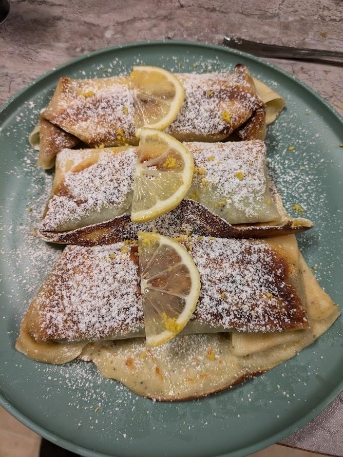 nutrichef Electric Crepe Maker Pan & Griddle, 12 Inch Nonstick Cooktop, LED Indicators & Adjustable Temperature Control, Includes Spatula, Batter Spreader, Cooks Crepes, Roti & Pancakes customer photo 2