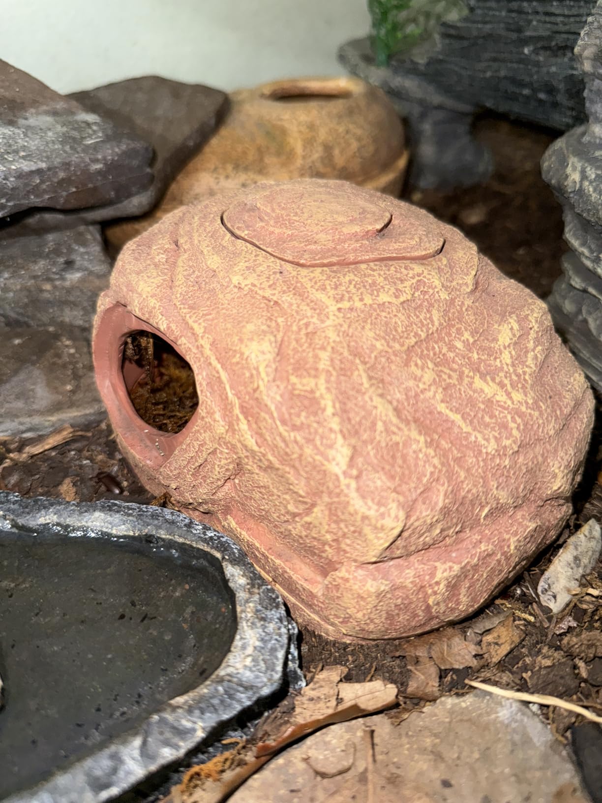 REPTI ZOO Gecko Hide Cave, 2 in 1 Snake Reptile Hideout for Hide & Rest & Breed & Feeding, Reptile & Amphibian Habitat Decor for Corn Snake, Small Snake, Ball Python, Crested Gecko, Leopard Gecko customer photo 1
