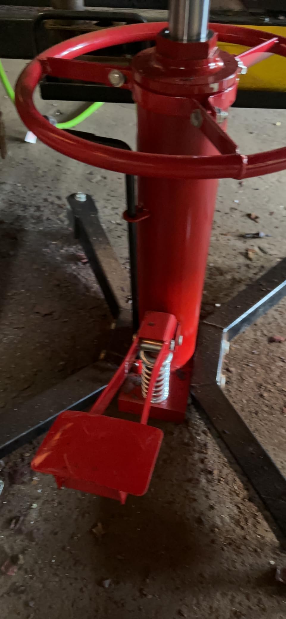 TUFFIOM Transmission Jack, 1100 lbs 1/2Ton Hydraulic 2-Stage High Lift Vertical Telescoping Floor Jack Stand, 34