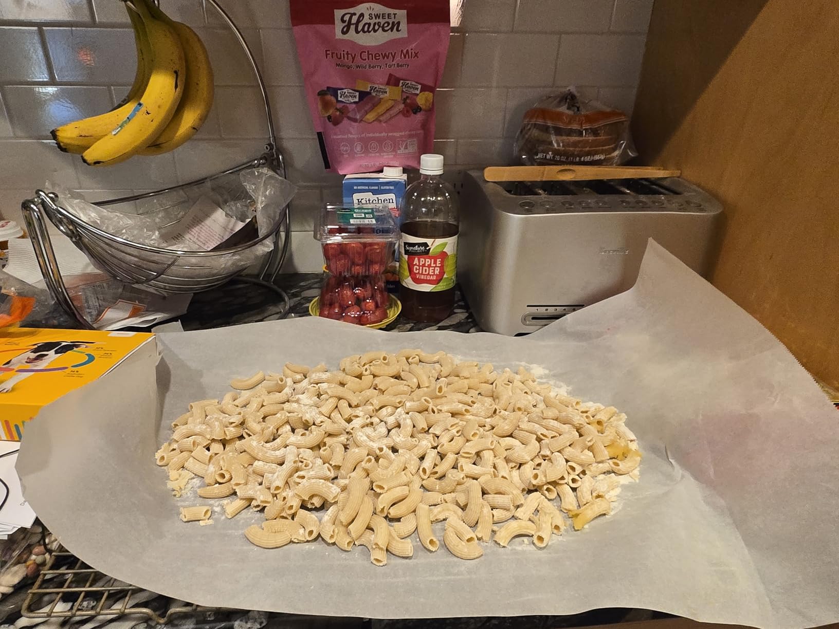 Philips 7000 Series Pasta Maker, ProExtrude Technology 150W, 8 discs, Perfect Mixing Technology, Prepare up to 8 Portions, HomeID App, White, (HR2660/03) customer photo 2