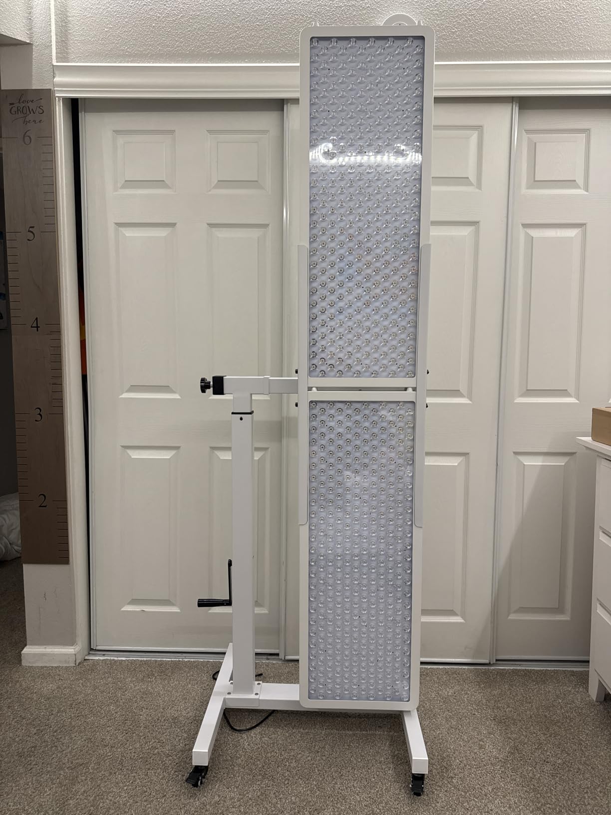 BestQool Red Light Therapy Device, 4 Wavelengths Full Body Infrared Red Light Therapy at Home, Elite Grade Dual Chip 300 LEDs, High Power, 500W. Modular Design. customer photo 1