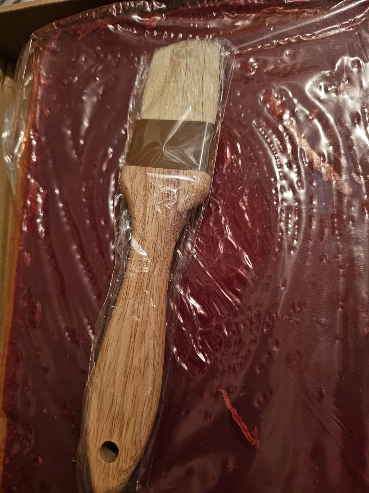 Cheese Wax Block for Preserving Cheese 2.2 lb Red Wax for Cheesemaking with Brush for Long Term Storage, for a Variety of Different Types Preserve Refined, Melting Point 70 Degrees Celsius customer photo 2