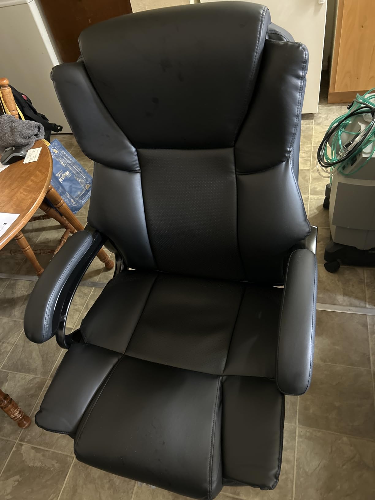 500lbs Big and Tall Office Chair, Heavy Duty Office Chair for Heavy People, High Back Executive Desk Chair with Adjustable Lumbar Support,Quiet Rubber Wheel,Pocket Spring Cushion customer photo 1