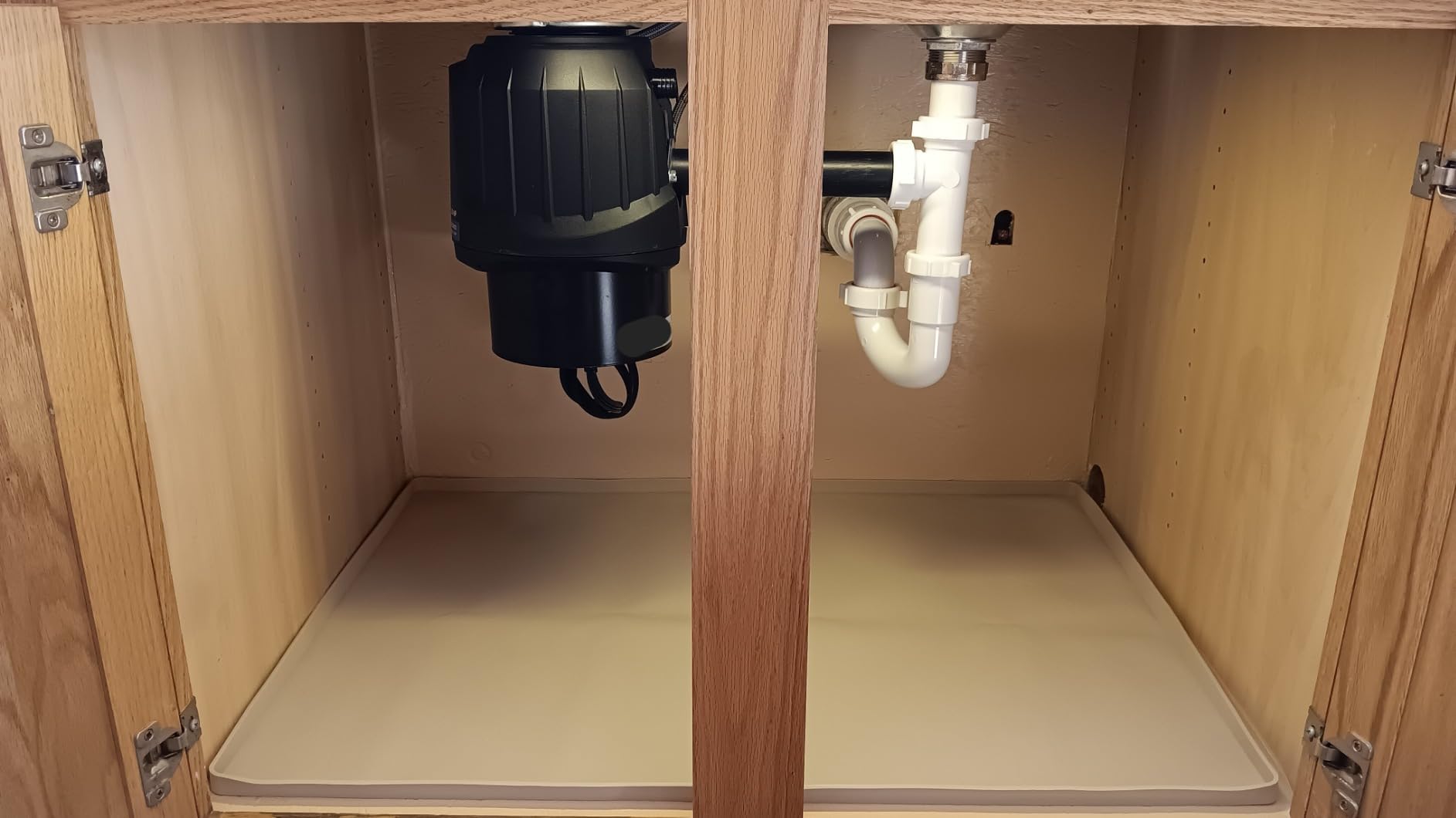 InSinkErator Power 1HP, 1 HP Garbage Disposal, Power Series EZ Connect Continuous Feed Food Waste Disposer, Black customer photo 2