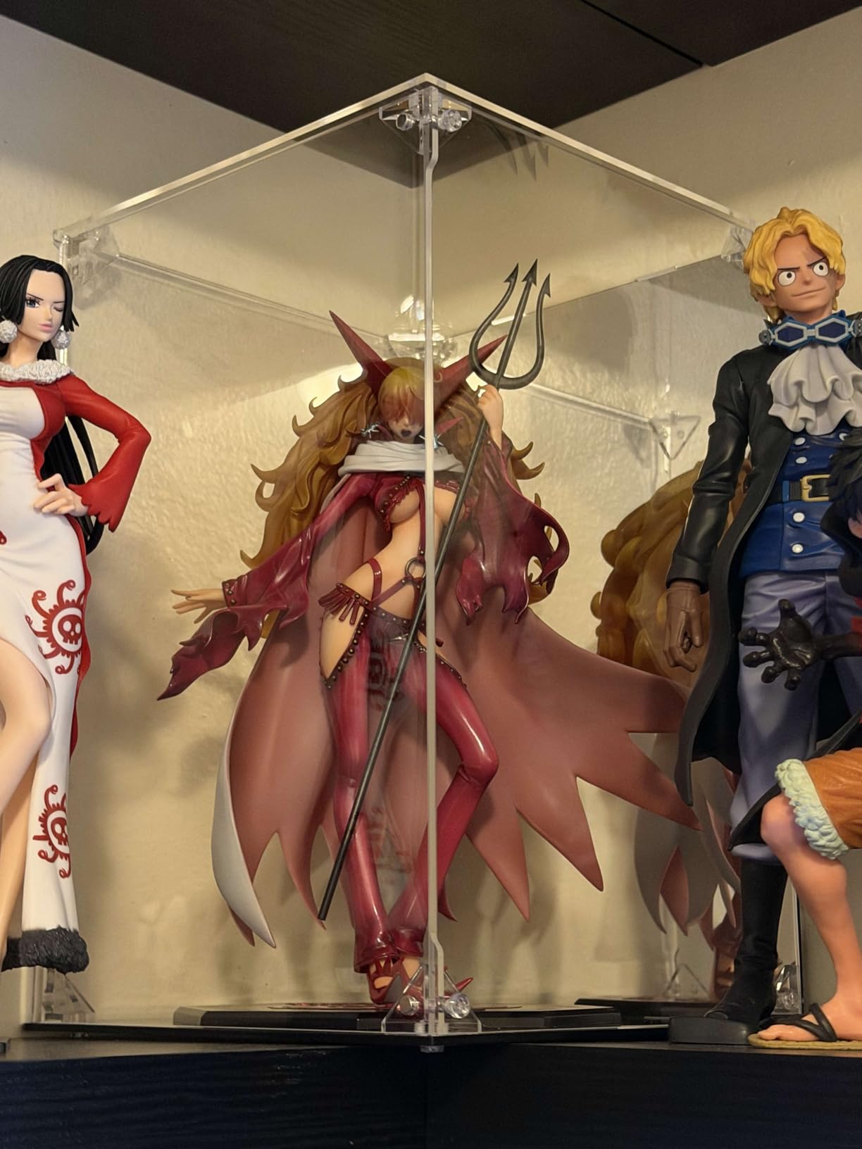 Acrylic Display Case Clear Action Figure Display Case with Mirrored Back, Dustproof Protection Display Box Alternative Glass Case for Collectibles Figures Models Doll Toys (6x6x10 inch; 15x15x25 cm) customer photo 2