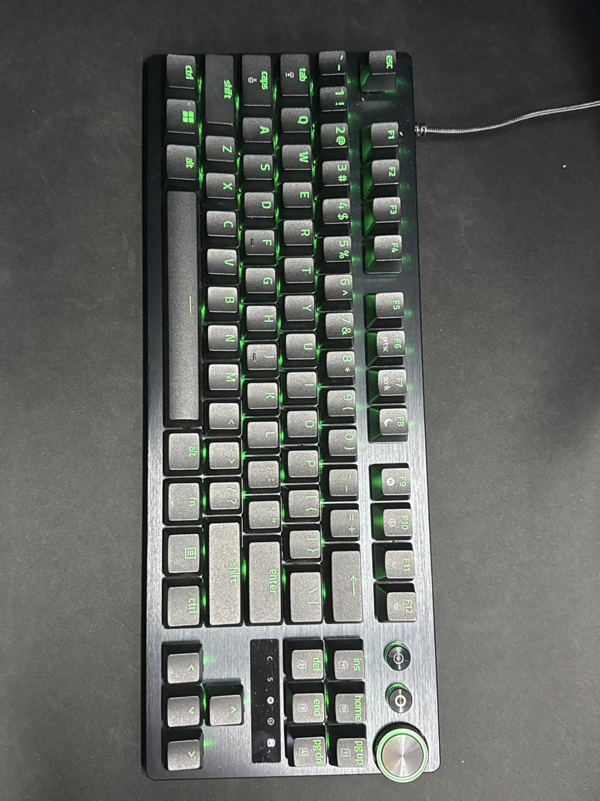Razer Huntsman V3 Pro TKL Esports Gaming Keyboard: Analog Optical Switches - Razer Snap Tap - Rapid Trigger - Adjustable Actuation - Media Keys & Dial - Doubleshot PBT Keycaps - Wrist Rest - Black customer photo 2