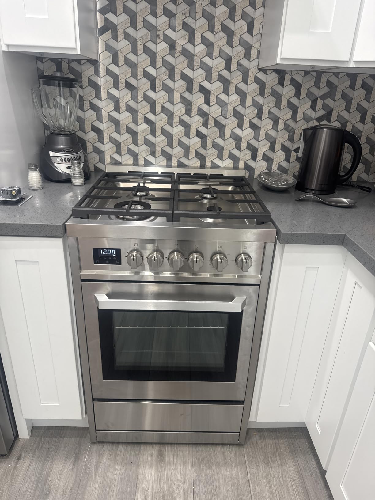 Rangaire RRG303TS 30-Inch Gas Range Oven with Timer - Stainless Steel, Sealed Burners, Convection Fan, Easy Reach Racks customer photo 1