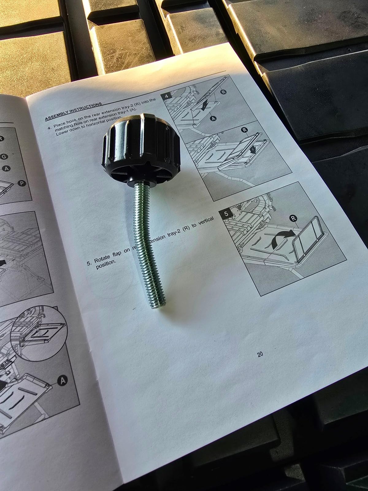 VEVOR Wet Tile Saw with Stand - 10-inch 65Mn Steel Blade, 4500 RPM Motor, Water Reservoir, Caster Wheels, 0-45 Degrees Miter Angle for Cutting Tiles & Stones customer photo 1