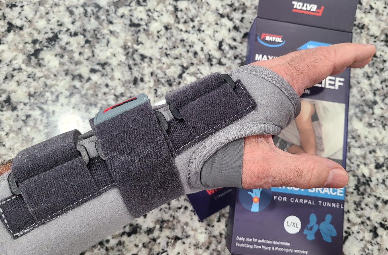 FEATOL Wrist Brace Splint Carpal Tunnel for Women Men, Night Wrist Sleep Support Brace, Left Hand, Medium/Large, Pain Relief for Sprain, Arthritis, Tendonitis customer photo 2