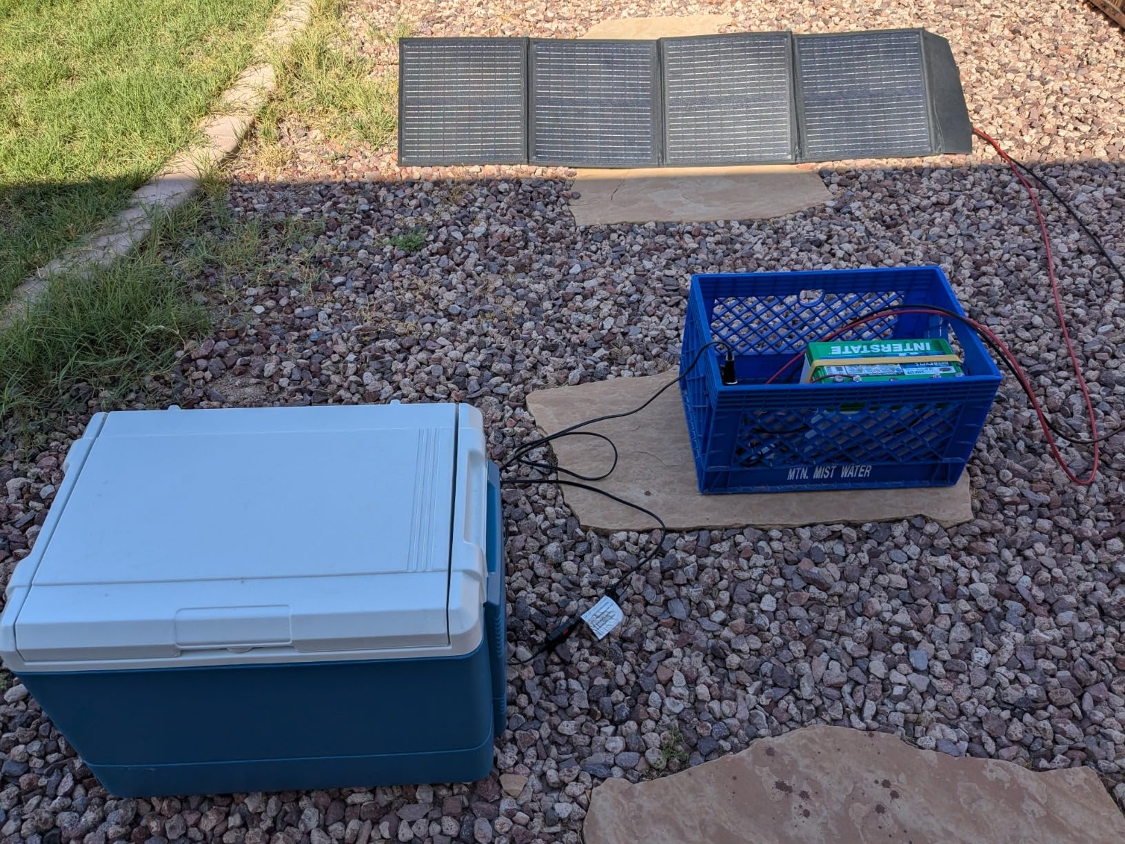 100W 12V Foldable Solar Panel - Monocrystalline Portable Charger for Camping, Laptop & Smartphone with 5V USB & 18V DC Output customer photo 1