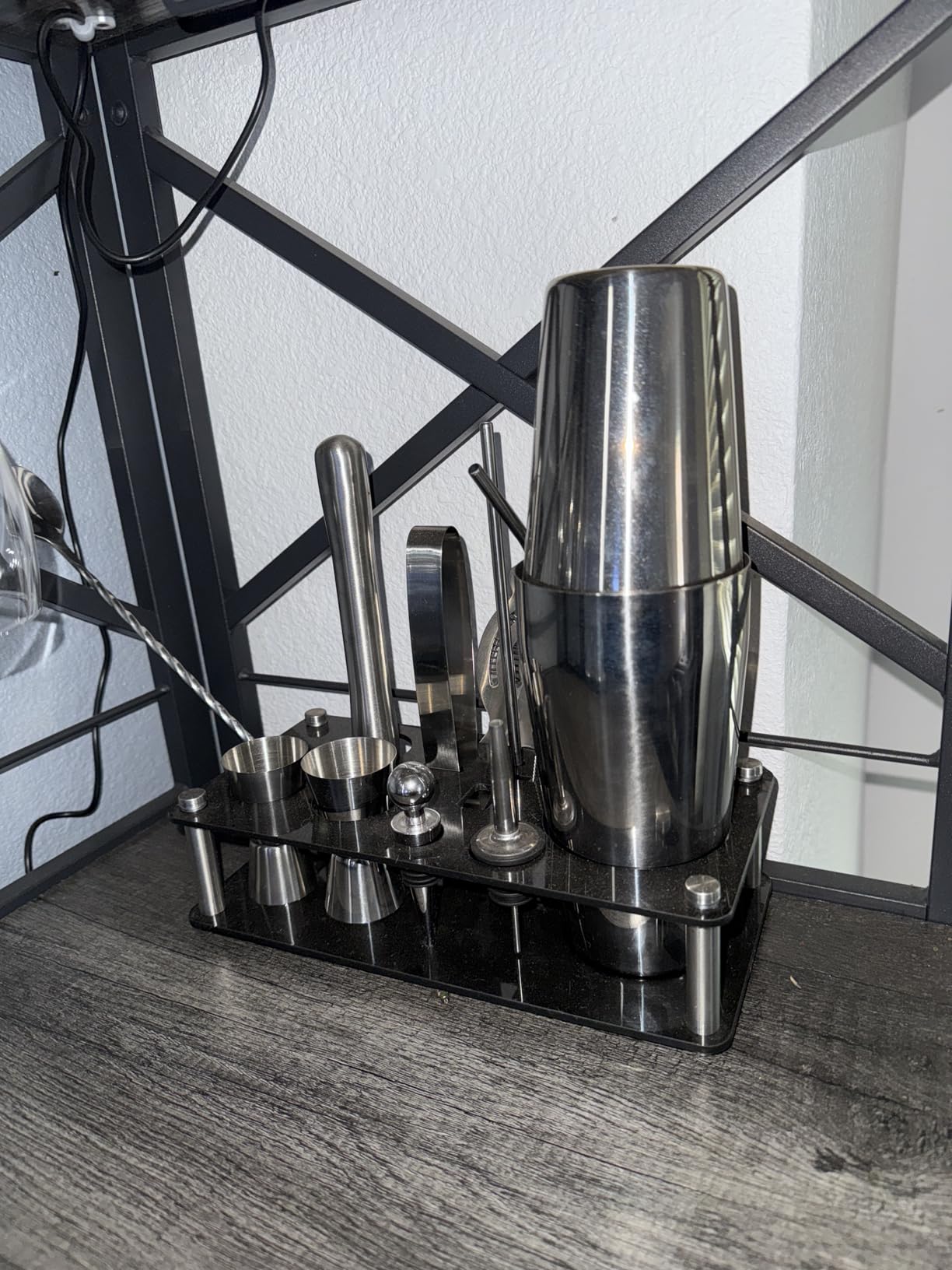 Cocktail Shaker Set Bartender Kit : 15-Piece Bar Tool Set with Acrylic Stand Bars Set with All Practical Bar Accessories, for Drink Mixing, Bar, Home, Lounge & Party, Silver customer photo 2