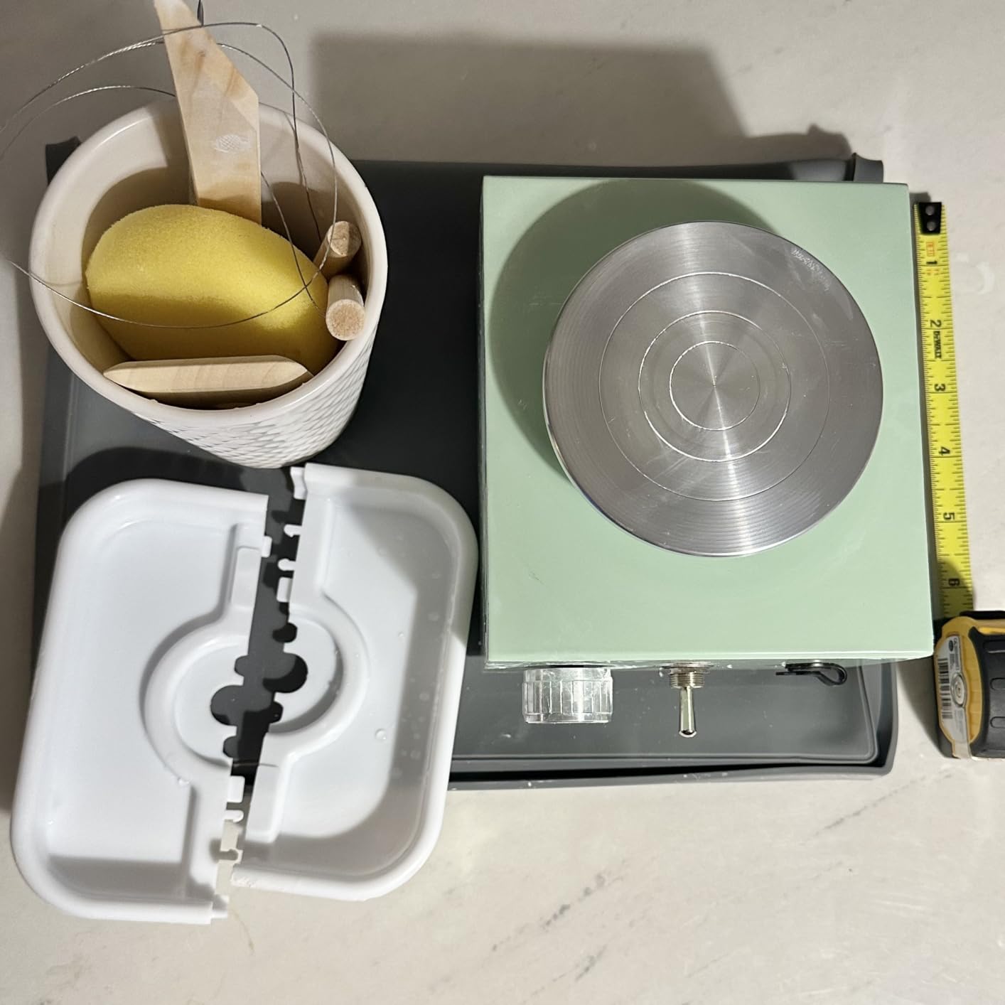 VEVOR Mini Pottery Wheel for Kids and Beginners, Complete Pottery Kit with 2 Turntables 2.6in/3.9in and 17 Accessories Tools, 0-300RPM Speed Adjustable, Craft Christmas Gifts for Kids Teens Adults customer photo 2