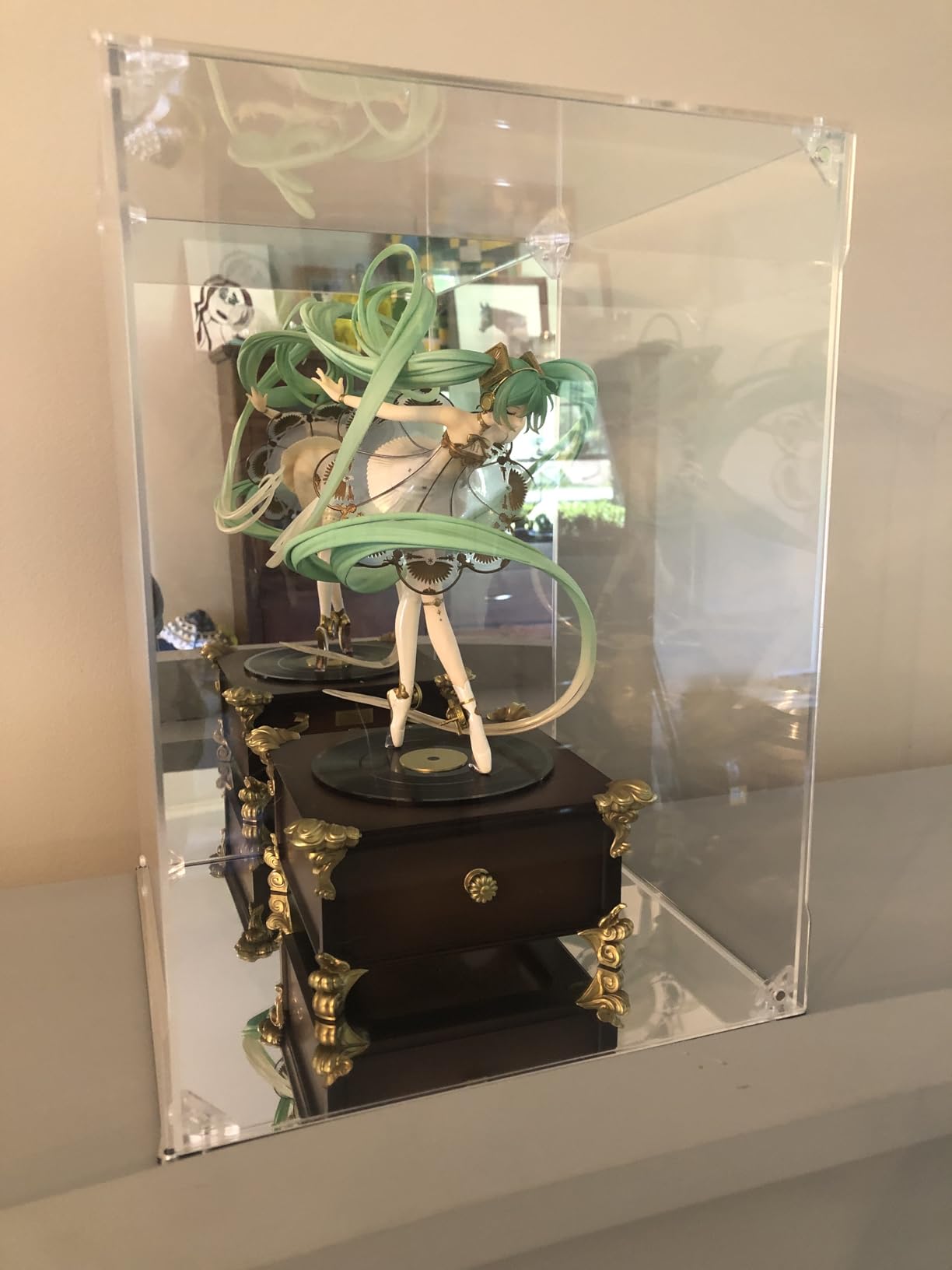 Acrylic Display Case, Mirrored Back and Base, UV Protected, Front Door with Magnetic Buckle, Display Box, Dustproof Showcase for Figures, Collections, Models, Toys (8x8x10 inch, 20x20x25 cm) customer photo 2