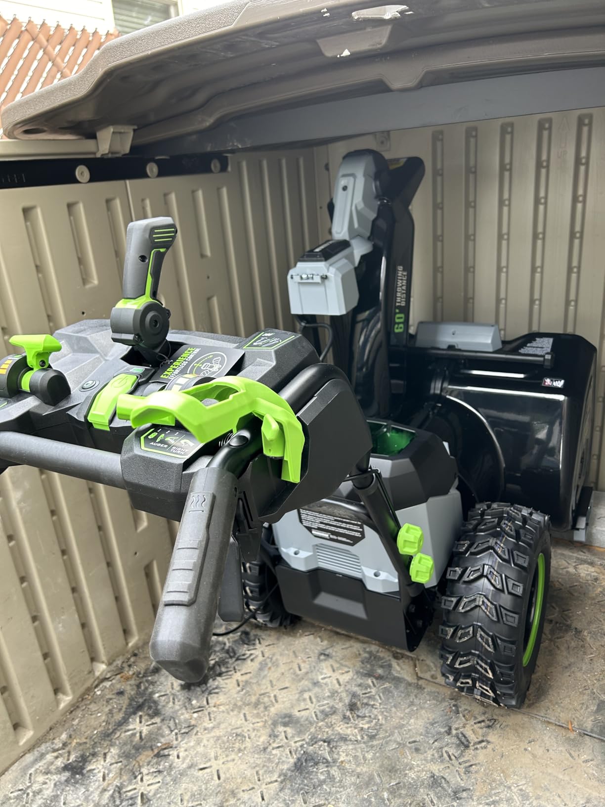 EGO Power+ SNT2807 28-Inch Electric Snow Blower, Cordless Self-Propelled 2-Stage, Includes (2) 56V 12.0Ah Batteries and Dual Port Charger customer photo 2