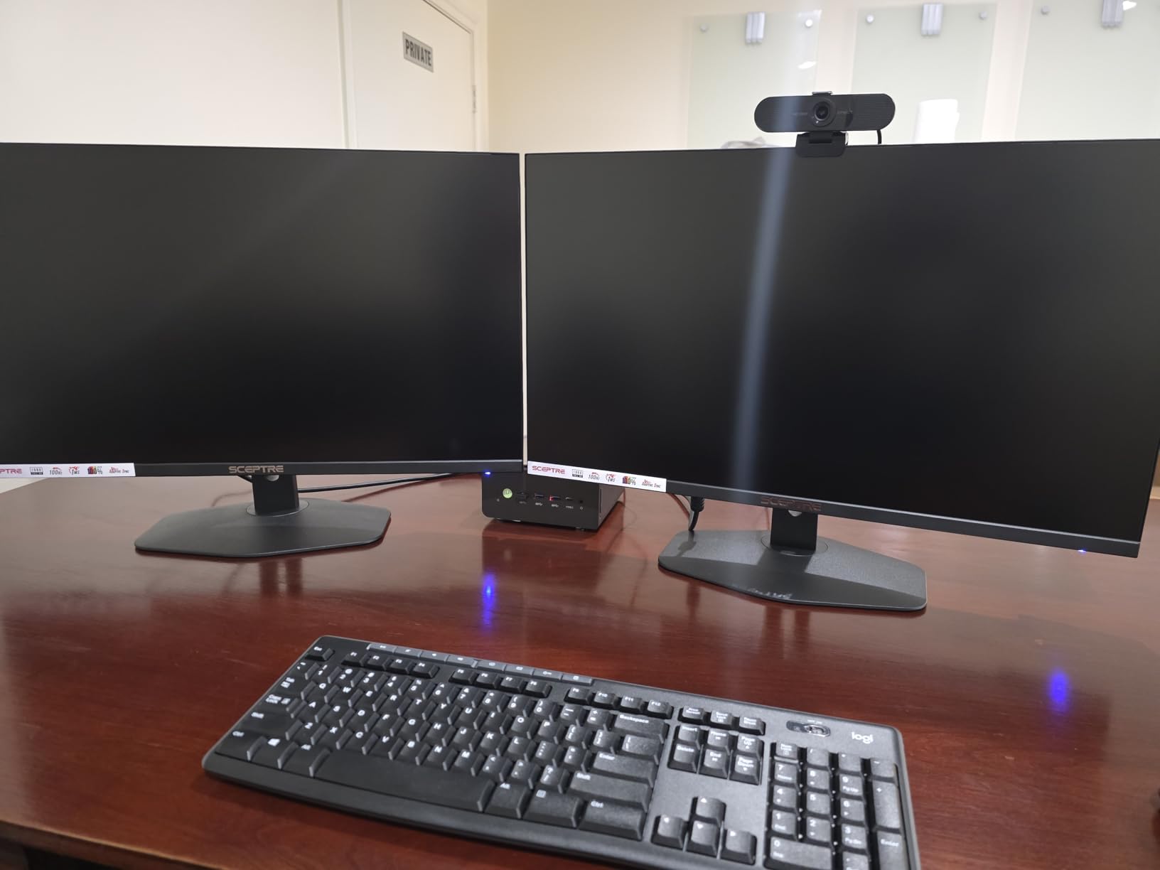 Sceptre 27-inch Gaming Monitor 100Hz 1ms DisplayPort HDMI x2 100% sRGB AMD FreeSync Build-in Speakers, Eye Care Frameless Machine Black 2025 (E275W-FW100T Series) customer photo 2