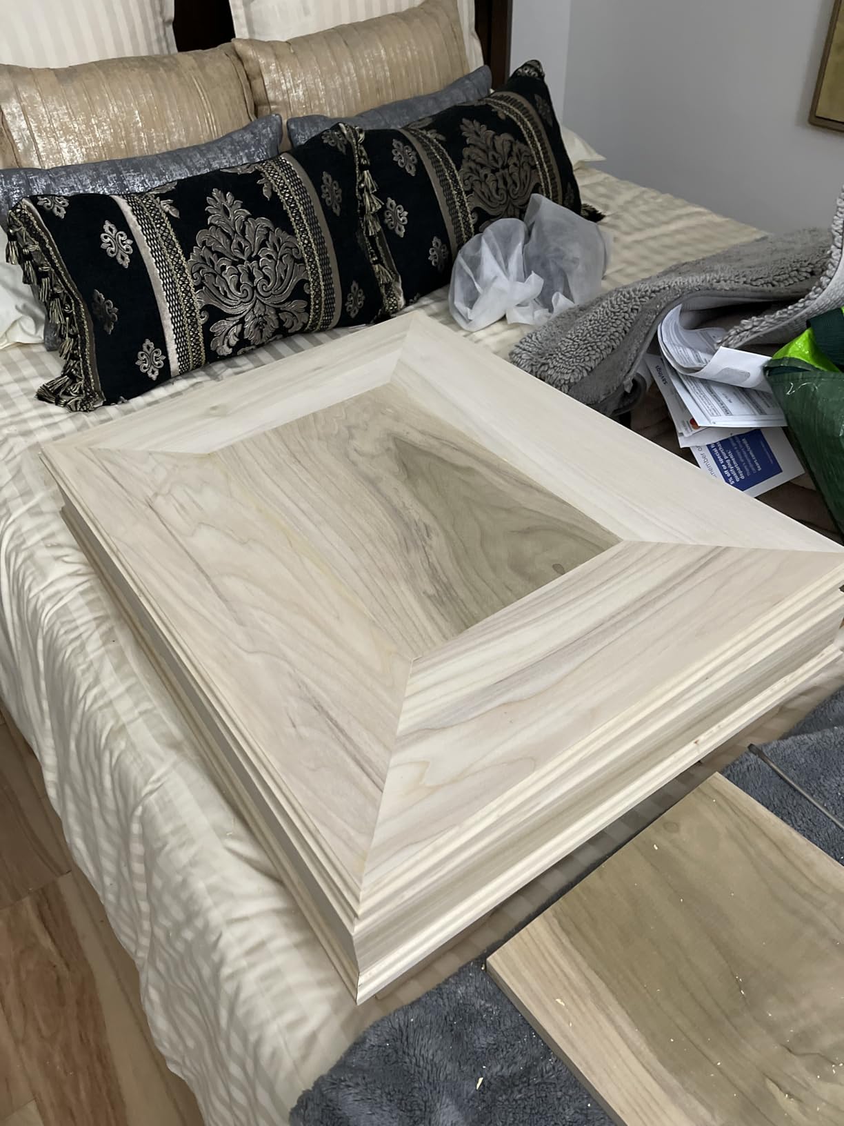 Klein Tools 935DGGP Angle Finder, Digital Gauge with Strong Magnetic Base, Converts Between Degrees, Percent Grade, In/Ft, mm/m customer photo 1