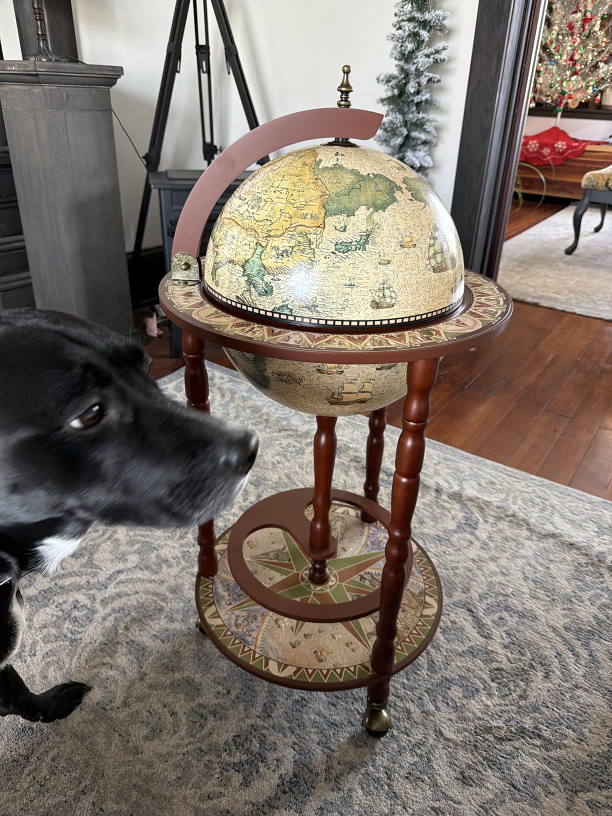 MEDIMALL Wood Globe Bar Liquor Cabinet, 16th Century Italian Replica Bar Stand for Liquor, Wine, Stemware, Vintage Alcohol Cart w/Liquor Shelves, Globe Bar Cart for Living Room, Dining Room customer photo 1