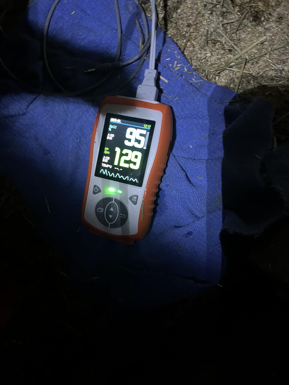 Vet Pulse Oximeter Handheld Oximeter with 2.8